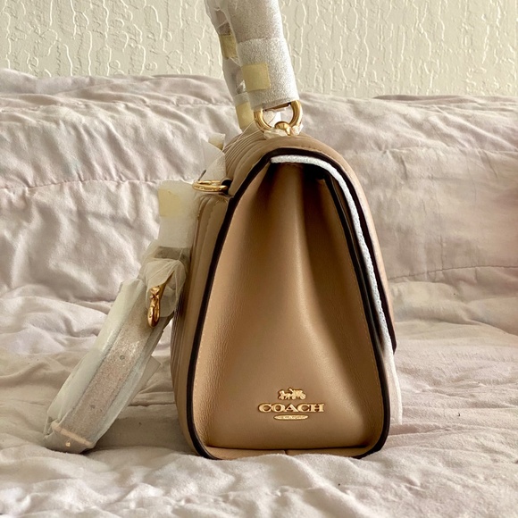 NEW Coach Tilly Top Handle With Linear Quilting Bag - Taupe - Picture 3 of 10